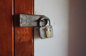how to guard crypto wallet offline