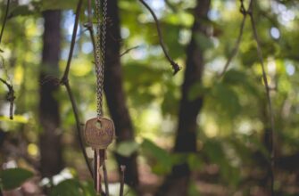 how to store private key offline
