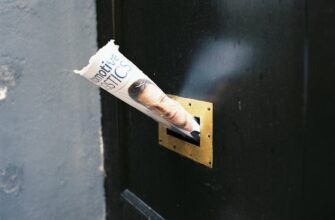 is it safe to guard private key safely