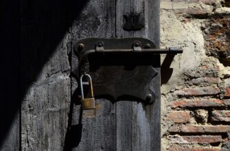 backup private key safely step by step