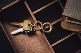 how to protect private key offline
