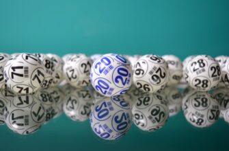 stake dot on compound low risk